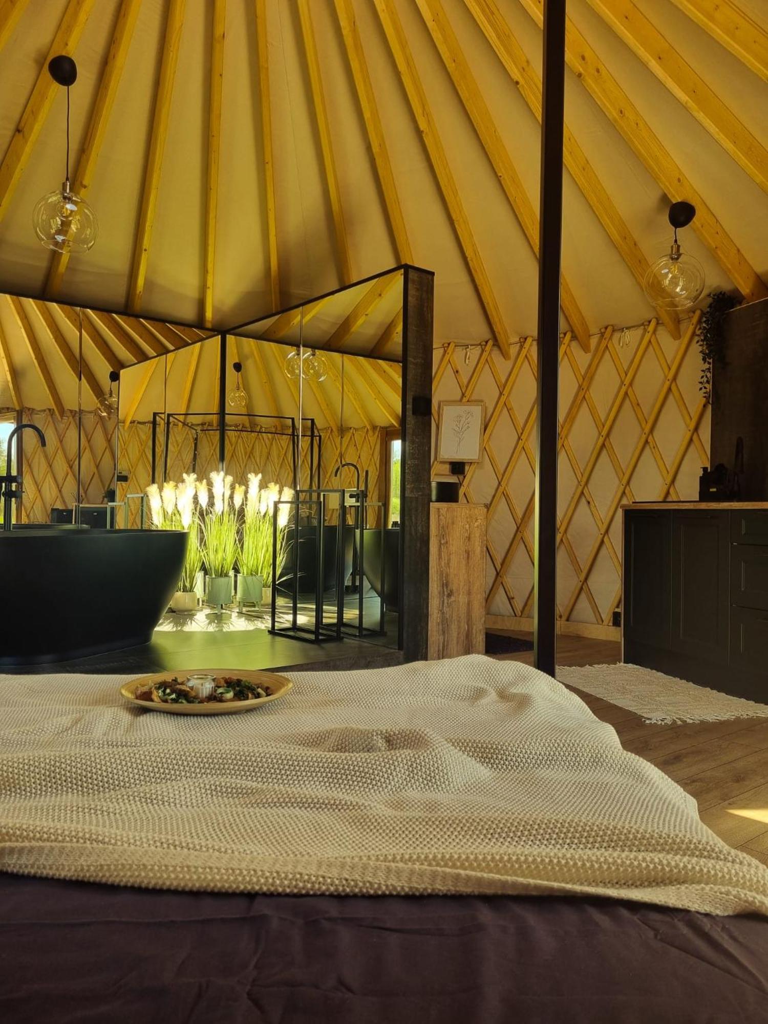 Jurty Glamping Gostynin Exterior foto