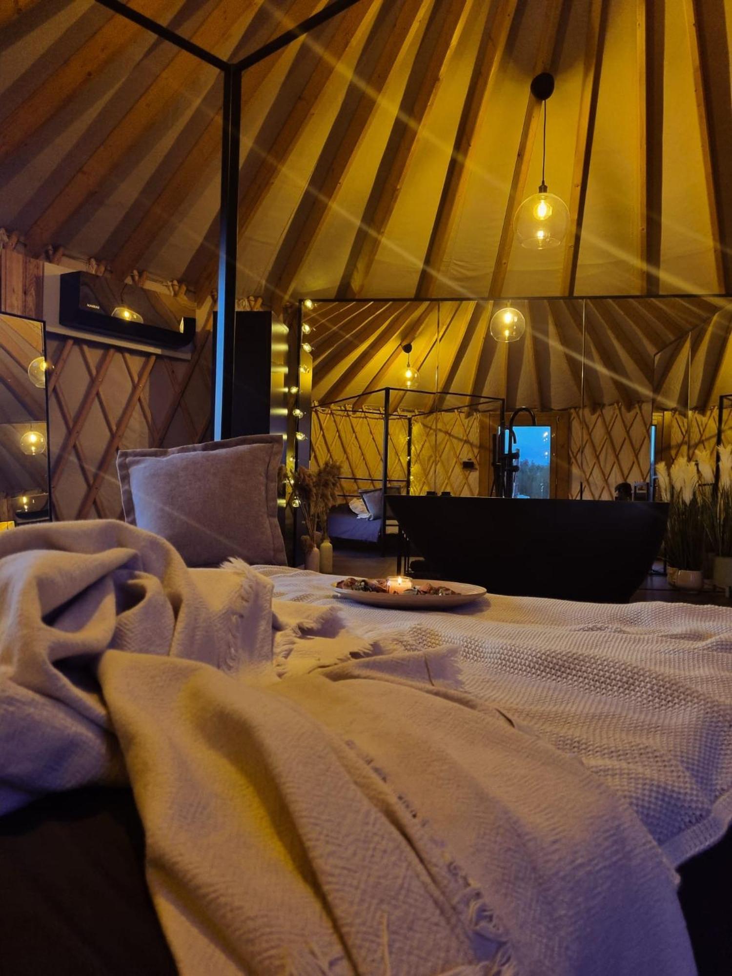 Jurty Glamping Gostynin Exterior foto